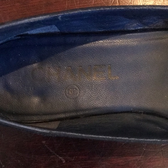 CHANEL Flats - Picture 6 of 7